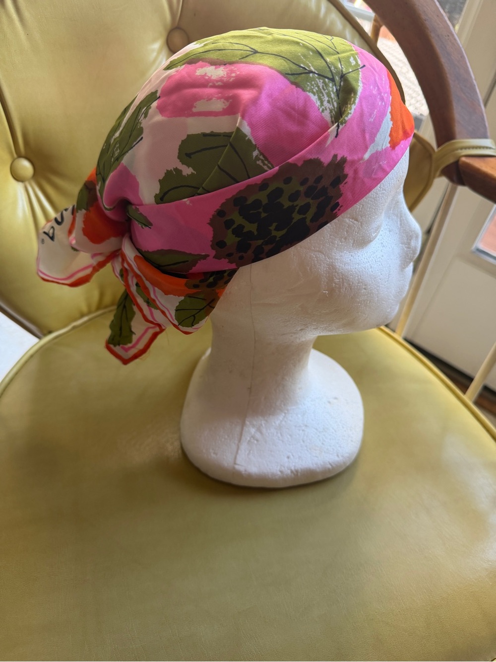 VERA by Vera Neumann Floral Printed Square- Pink & Orange Head-purse-neck Scarf - Picture 9 of 9
